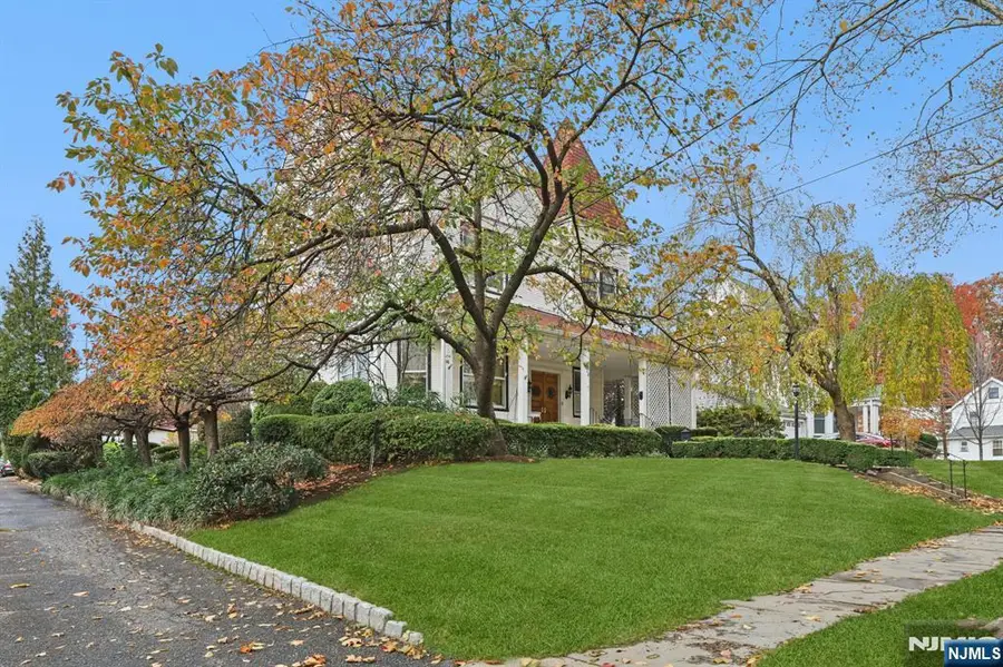 328 Carmita Avenue, Rutherford, NJ 07070 - #3