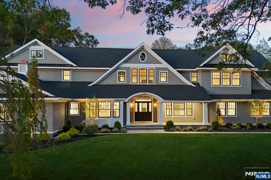 330 Hartshorn Drive, Short Hills, NJ 07078 - #3