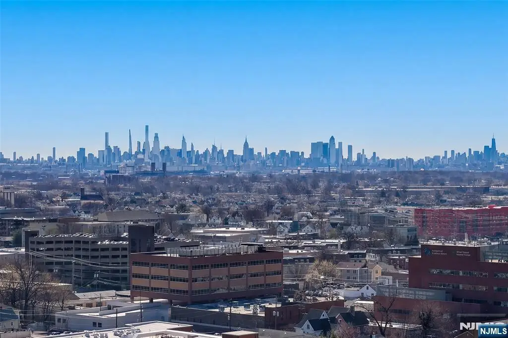 160 Overlook Avenue 16C, Hackensack, NJ 07601 - #1