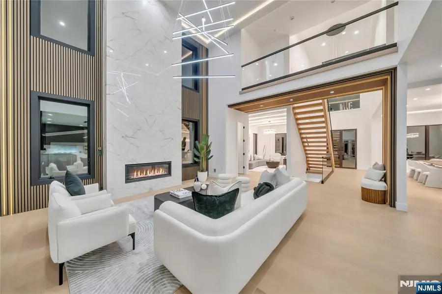 801 Godwin Road, Paramus, NJ 07652 - #3