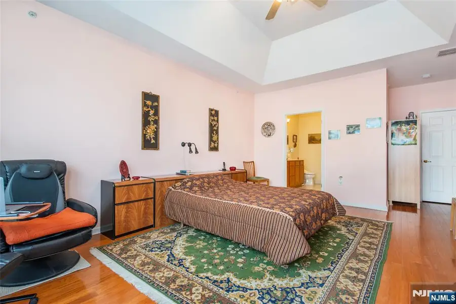 9 Cliff Road, Woodland Park, NJ 07424 - #3