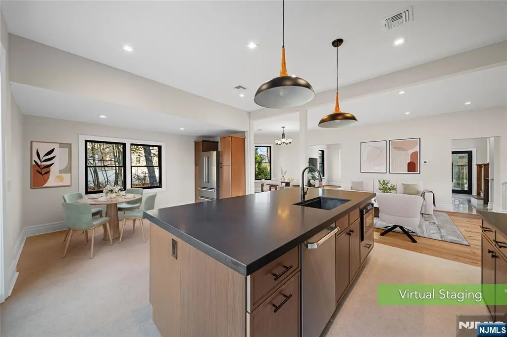 475 Morse Avenue, Ridgefield, NJ 07657 - #1