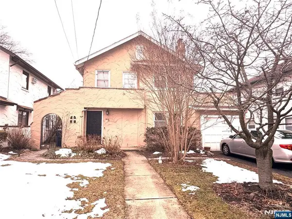 32 Martin Terrace, Hackensack, NJ 07601