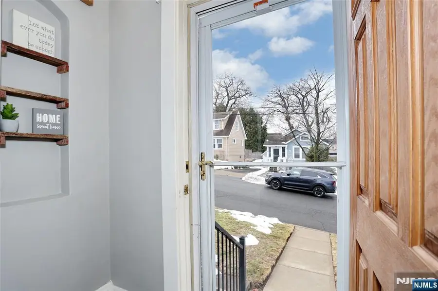 47 Franklin Avenue, Hasbrouck Heights, NJ 07604 - #3