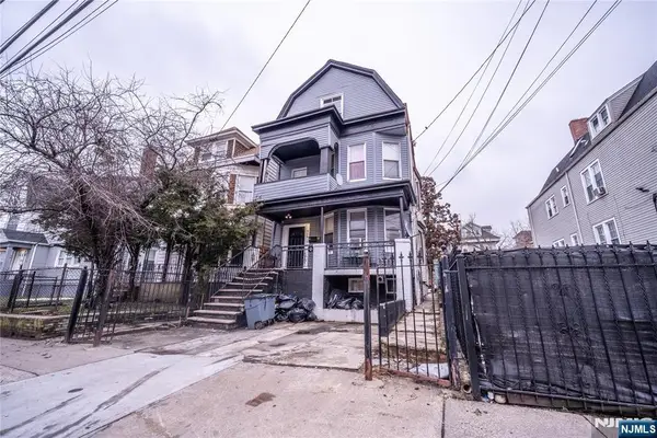 924 Grove Street, Irvington, NJ 07111