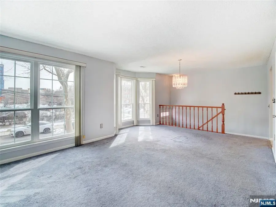 77 Howard Street, Newark, NJ 07103 - #3