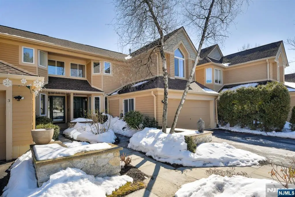 5 Sugar Maple Lane, Hamburg, NJ 07419 - #1