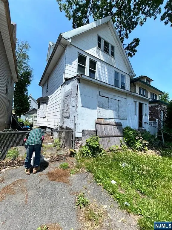 101 22nd Street, East Orange, NJ 07017 - #3