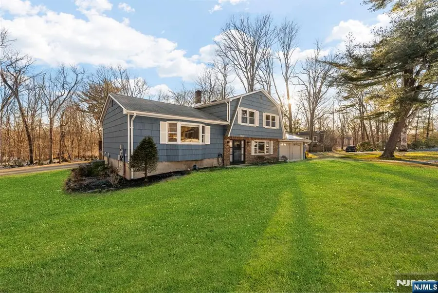 11 Grover Street, Flanders, NJ 07876 - #2