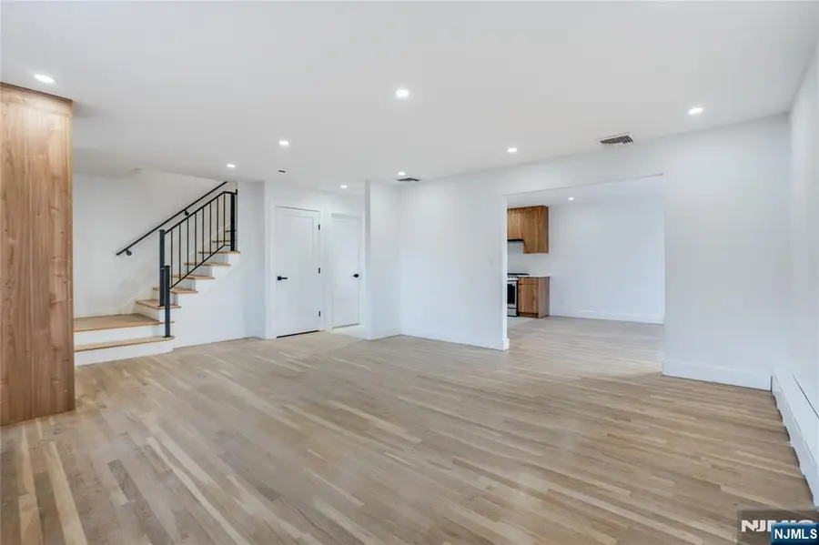 100 Harwood Terrace, Palisades Park, NJ 07650 - #2