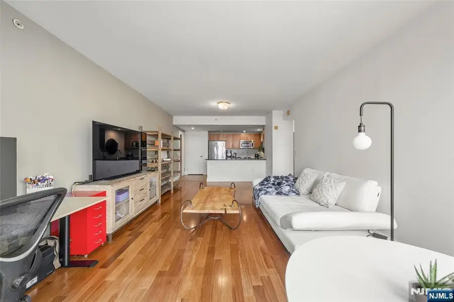 88 Morgan Street 4107, Jersey City, NJ 07302 - #3