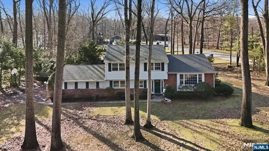 608 Covington Place, Franklin Lakes, NJ 07417 - #3