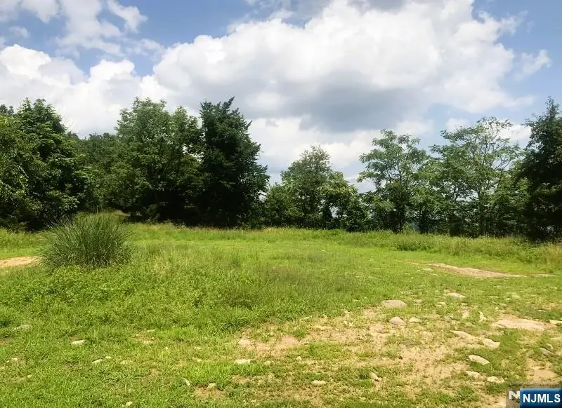 6 Columbus Avenue, Totowa, NJ 07512 - #2