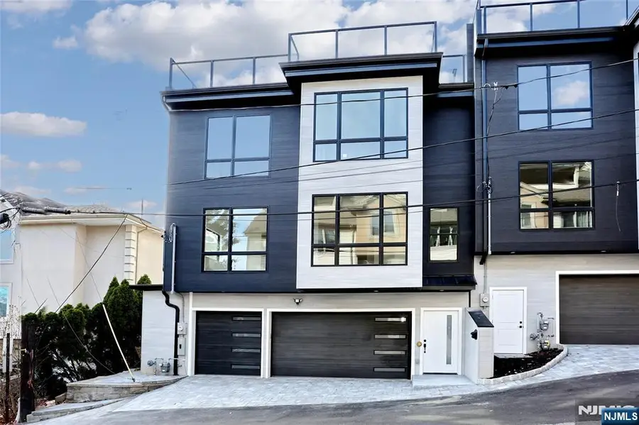 1456 River Road, Edgewater, NJ 07020 - #2