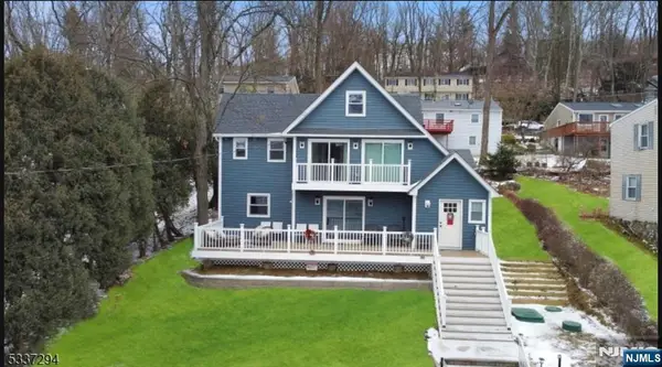 49 Birch Parkway, Sparta, NJ 07871