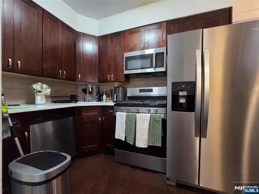 615 15th Street 3, Union City, NJ 07087 - #3