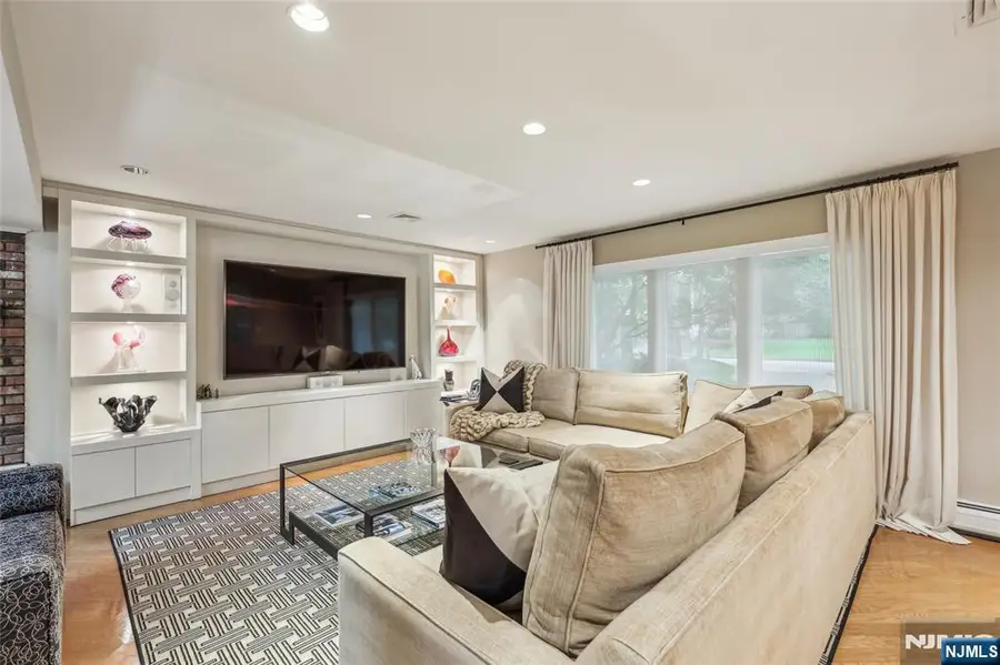 100 Dyer Court, Norwood, NJ 07648 - #3