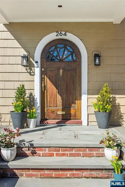 264 Forest Avenue, Glen Ridge, NJ 07028 - #3