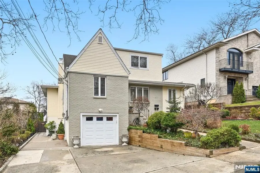 800 De Lalla Terrace, Ridgefield, NJ 07657 - #3