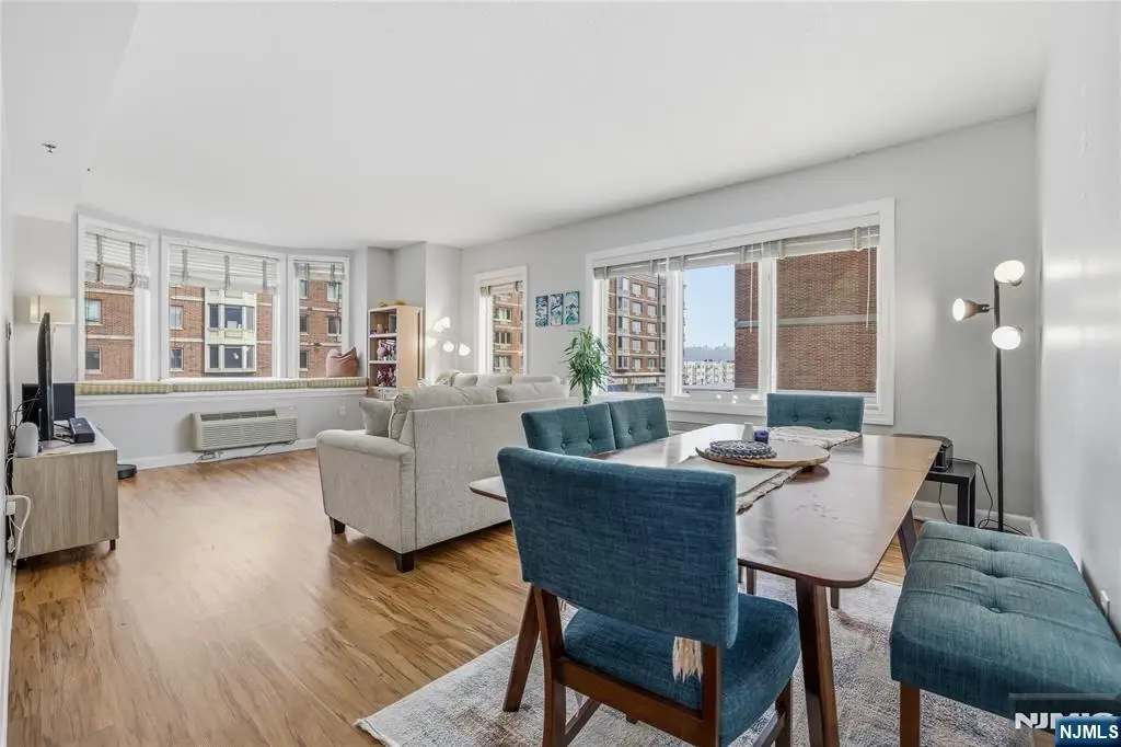 5114 City Place, Edgewater, NJ 07020 - #1