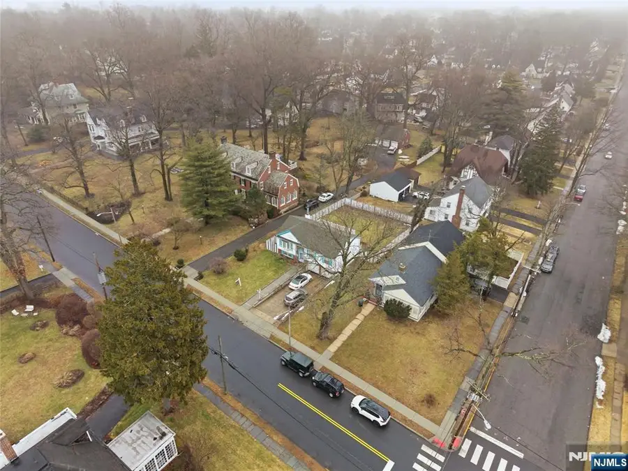 674 Berkeley Avenue, Orange, NJ 07050 - #3