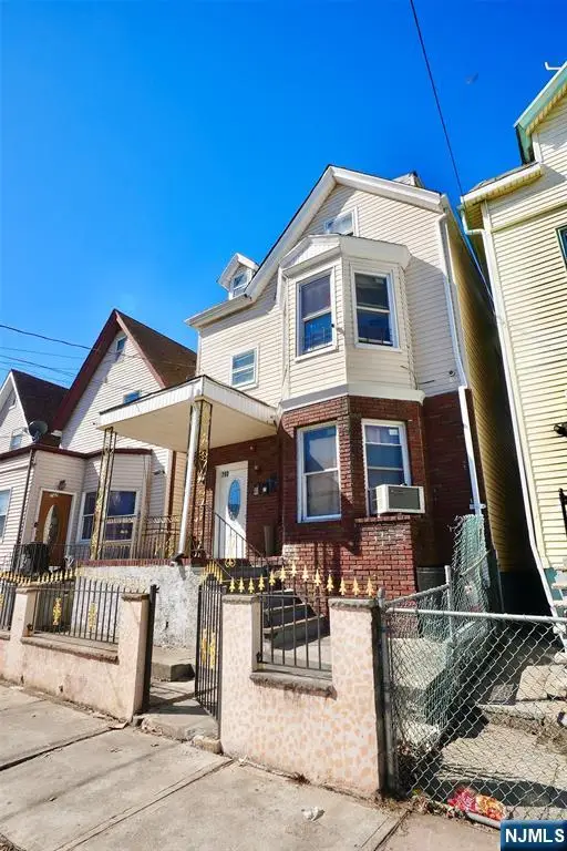 780 Madison Avenue, Paterson, NJ 07501 - #2