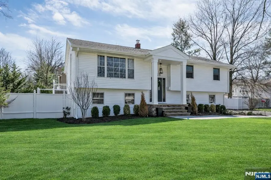 408 Chelsea Street, Paramus, NJ 07652 - #2