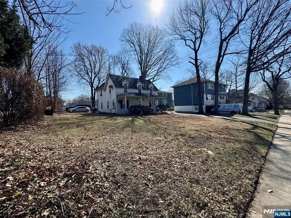 395 Teaneck Road, Ridgefield Park, NJ 07660