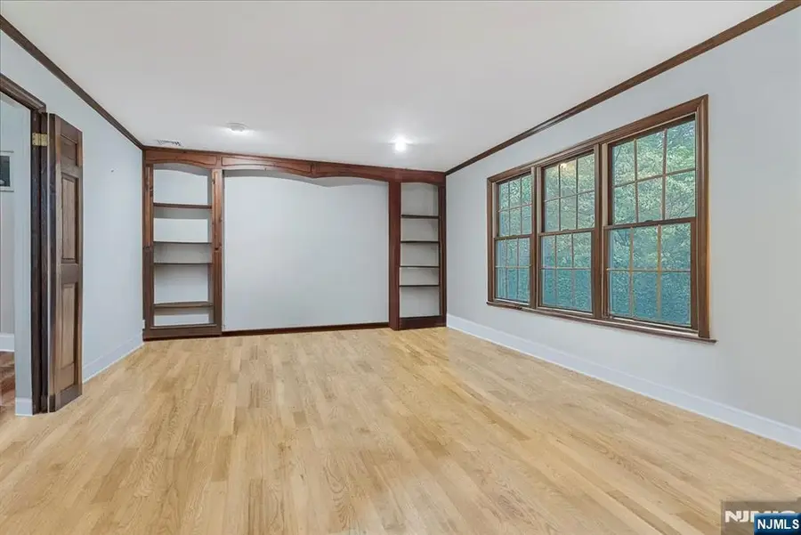 240 Ottowa Lane, Franklin Lakes, NJ 07417 - #2