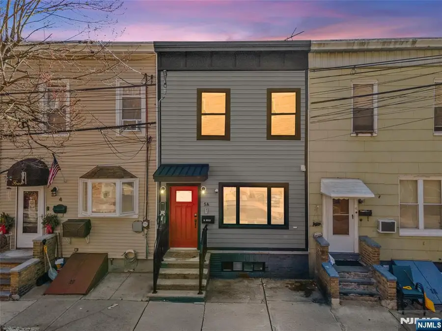 5A 19th Street, Weehawken, NJ 07086 - #2