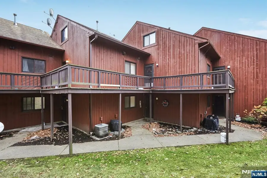 1 Deer Valley Lane 3, Vernon, NJ 07462 - #2