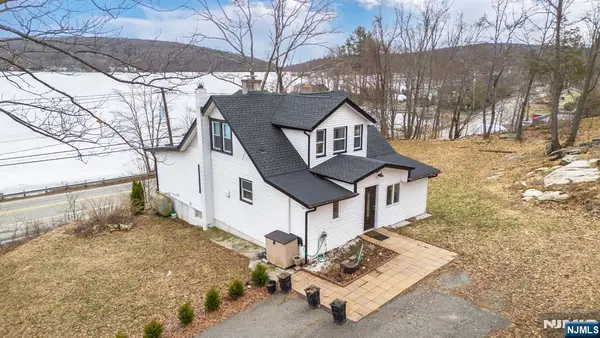 677 Warwick Turnpike, West Milford, NJ 07421