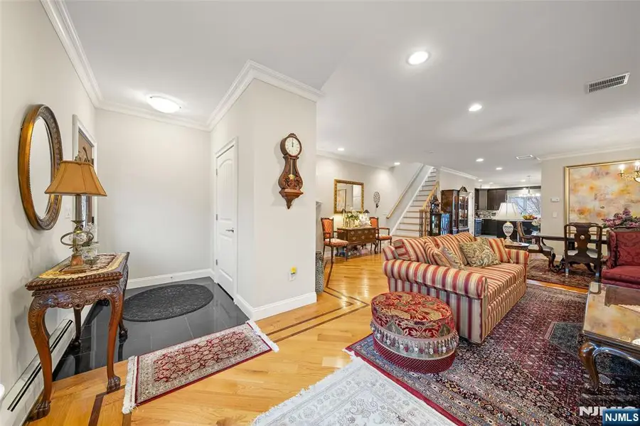 463 8th Street B, Palisades Park, NJ 07650 - #2