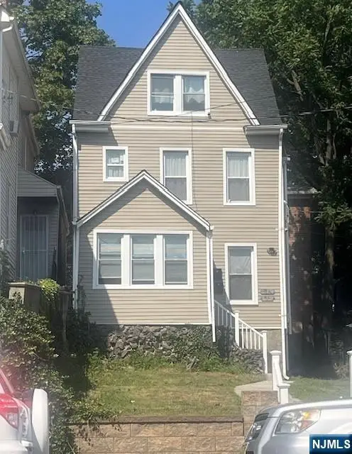 210-212 Temple Street, Paterson, NJ 07522