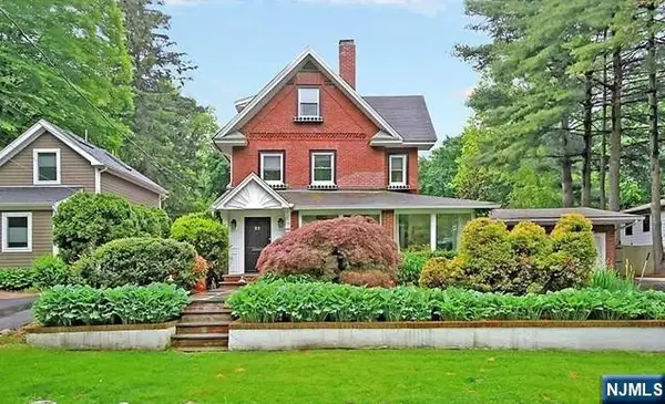 21 Meadow Street, Demarest, NJ 07627