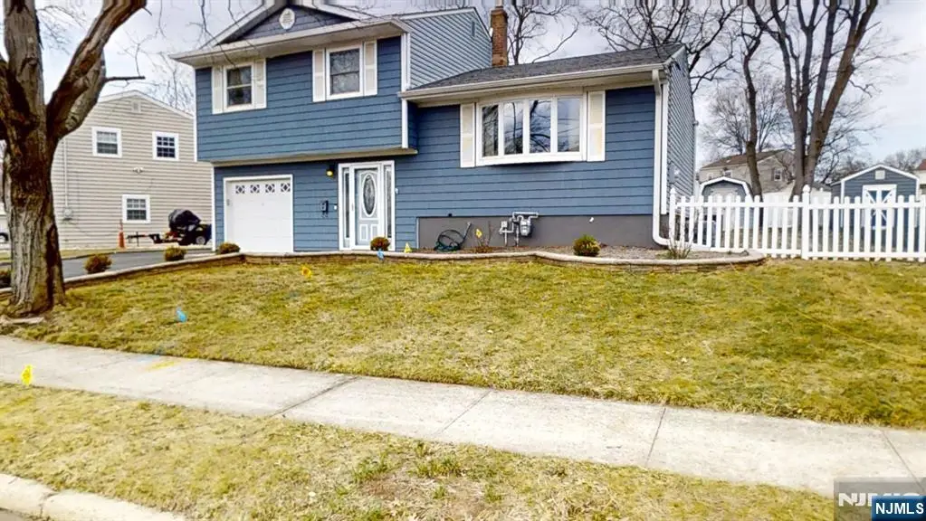 Address Withheld By Seller, Edison, NJ 08817 - #1