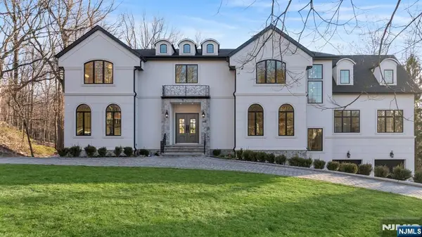 28 Ellens Way, Alpine, NJ 07620