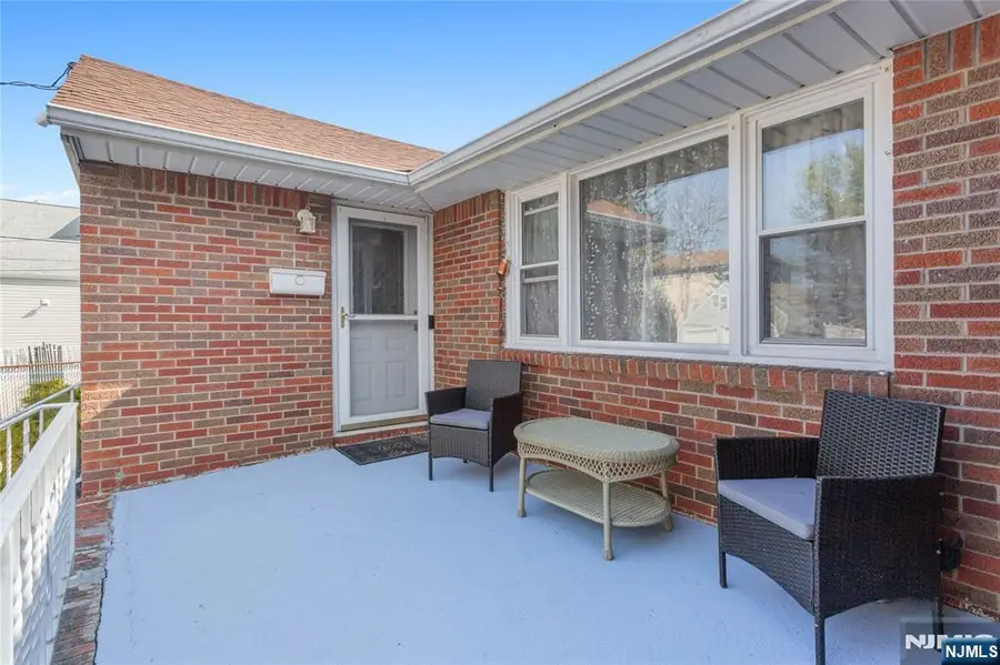 28 Logan Place, Lodi, NJ 07644 - #3