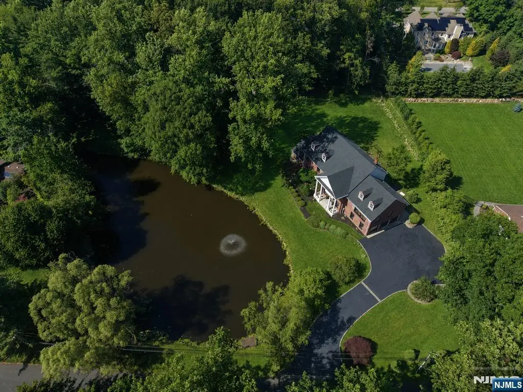 60 Brookside Drive, Upper Saddle River, NJ 07458 - #1