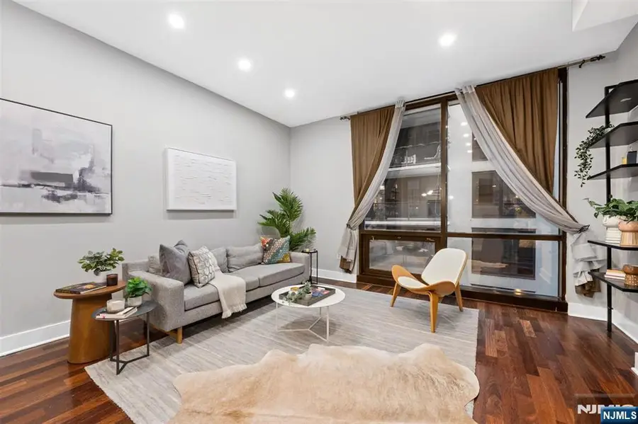 159 2nd Street 403, Jersey City, NJ 07302 - #3