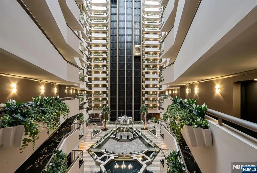 1512 Palisade Avenue 5B, Fort Lee, NJ 07024 - #2