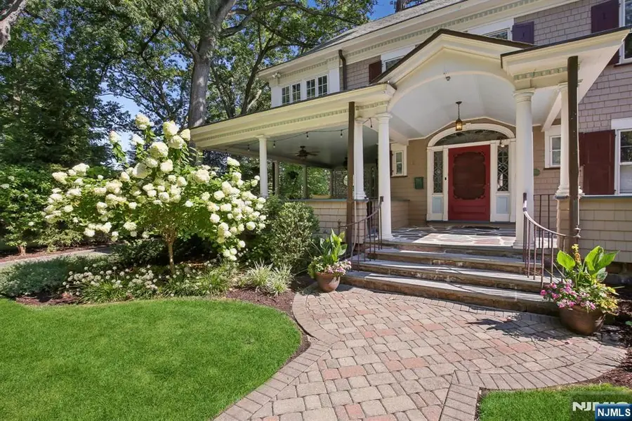 29 Hillcrest Road, Glen Ridge, NJ 07028 - #3