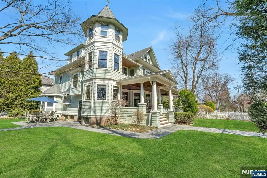 321 Hollywood Avenue, Ho Ho Kus, NJ 07423 - #2