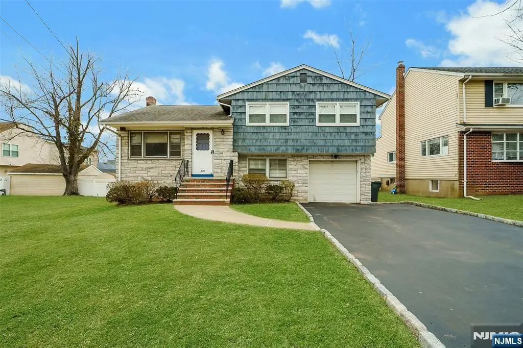 371 Greenwich Street, Bergenfield, NJ 07621 - #1