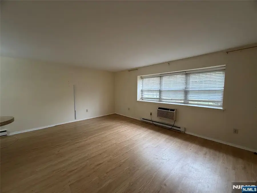 142 Maple Street 142, Teaneck, NJ 07666 - #3