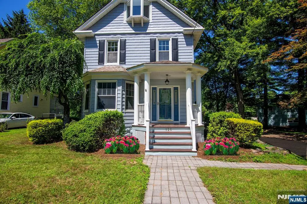 126 Grant Avenue, Cresskill, NJ 07626 - #1