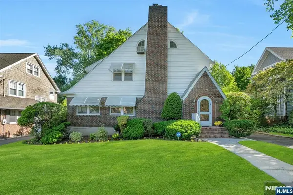 30 Brinkerhoff Avenue, Teaneck, NJ 07666