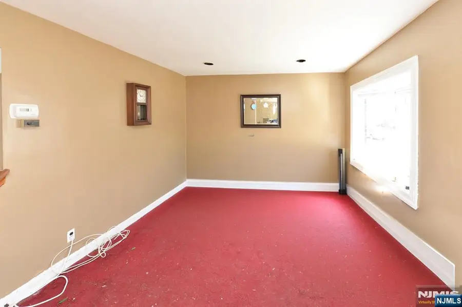 25-29 Urban Place, Fair Lawn, NJ 07410 - #2