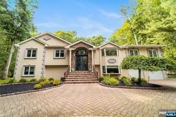 136 Willow Drive, Old Tappan, NJ 07675