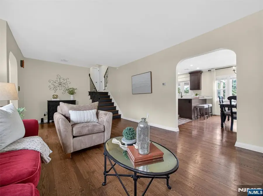 247 Steilen Avenue, Ridgewood, NJ 07450 - #3